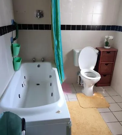 Joanna's , Key Locker By Whatsapp Own Entrance, Own Bathroom * יוגאל