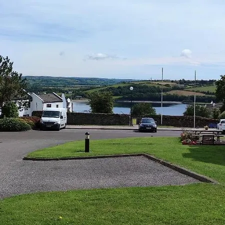 Joanna's , Key Locker By Whatsapp Own Entrance, Own Bathroom