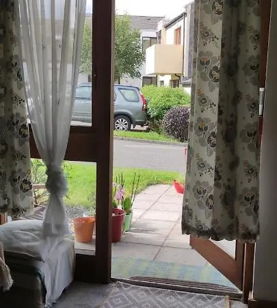 Joanna's , Key Locker By Whatsapp Own Entrance, Own Bathroom * Youghal