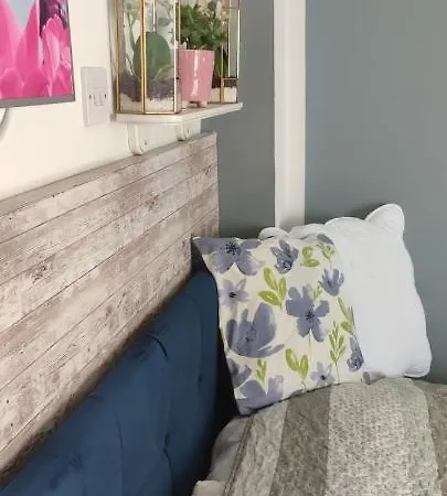 Joanna's , Key Locker By Whatsapp Own Entrance, Own Bathroom * ヨール