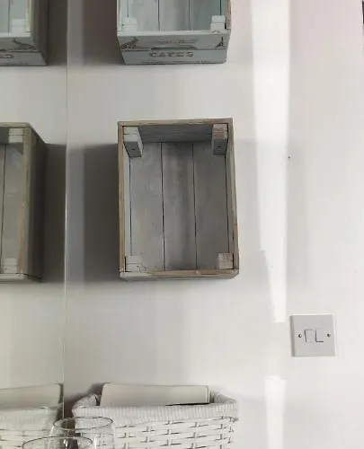 Joanna's , Key Locker By Whatsapp Own Entrance, Own Bathroom * Йол