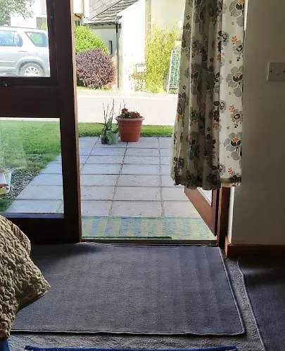 Joanna's , Key Locker By Whatsapp Own Entrance, Own Bathroom Апартаменты *